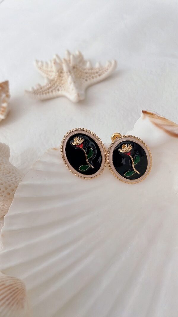 Vintage European Flower Glaze Earrings