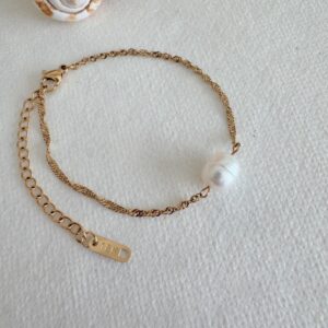 Mola Wave Bracelet
