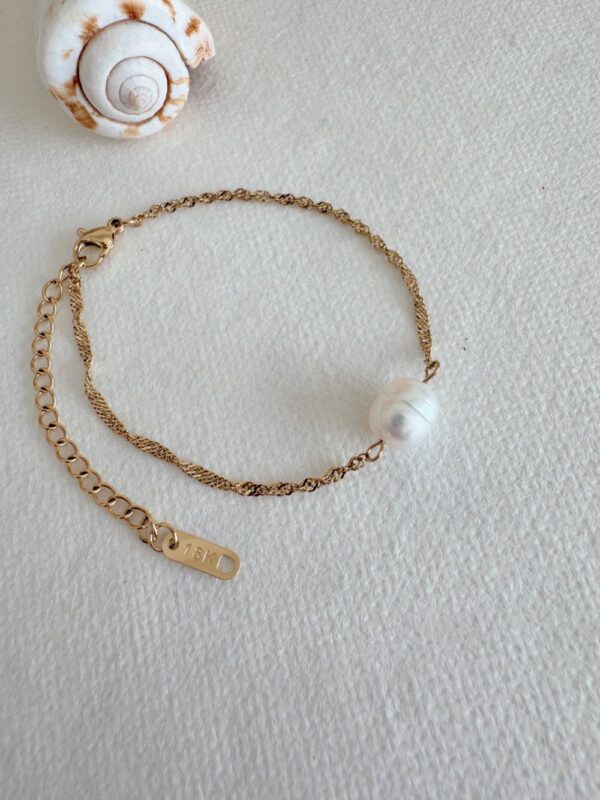 Mola Wave Bracelet