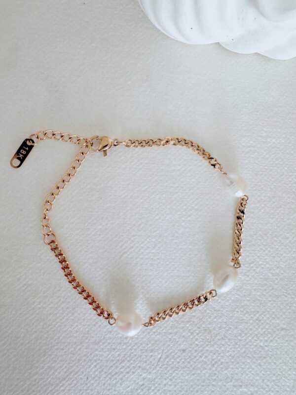 Adele 3 Pearls Bracelet