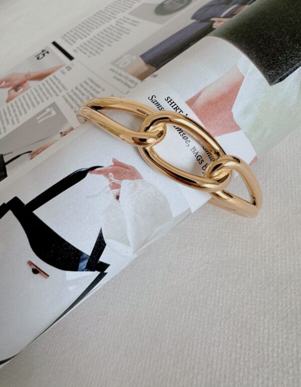 Three Lucky Knot Cuff Bangle - Image 3