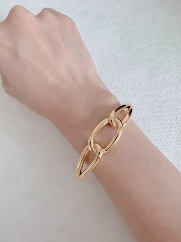 Three Lucky Knot Cuff Bangle - Image 6