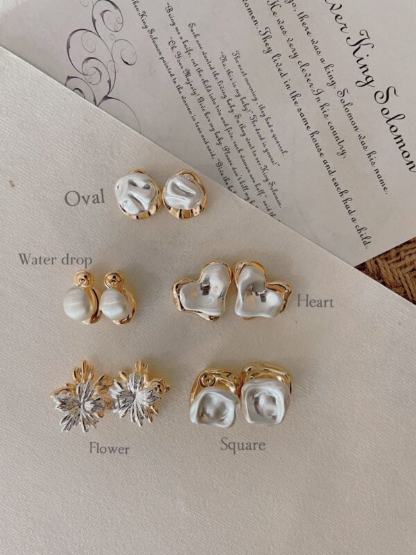 Retro & Versatile Earrings