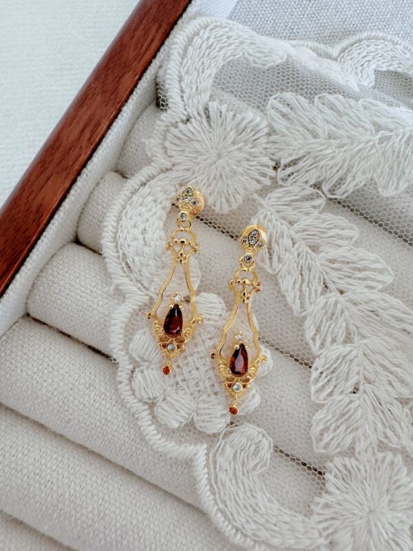 Palace Retro Garnet Earrings