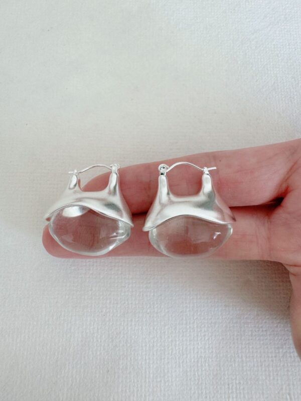 French Retro Glass Earring - Image 5