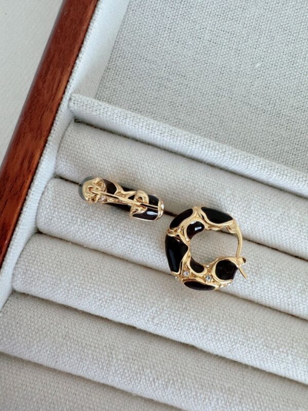 Maillard Lava Earrings - Image 3