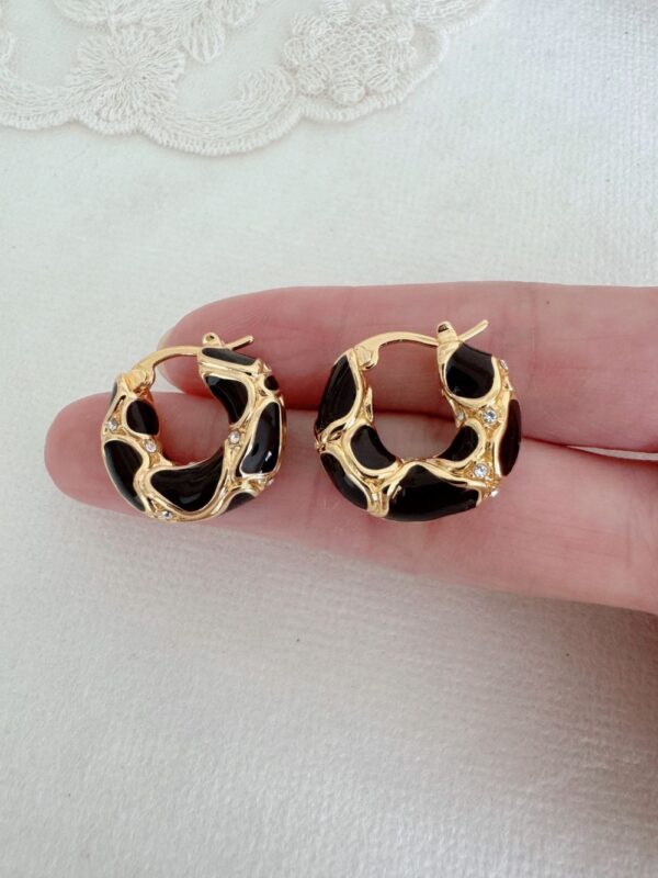 Maillard Lava Earrings - Image 4