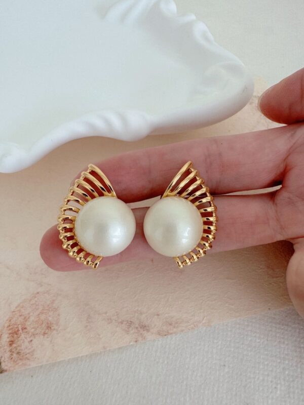 Mermaid Ear Earrings - Image 4
