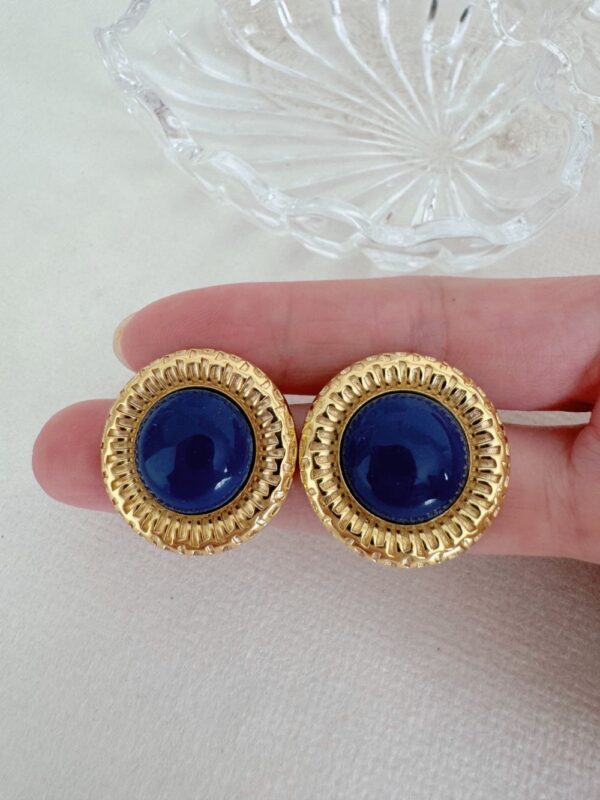 Chagall French Retro Earrings - Image 4