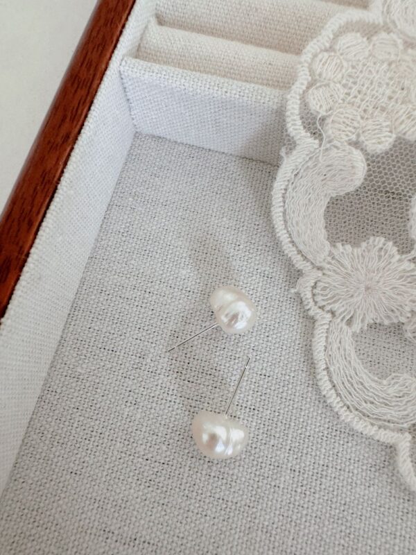 Irregular Baroque Earrings - Image 3