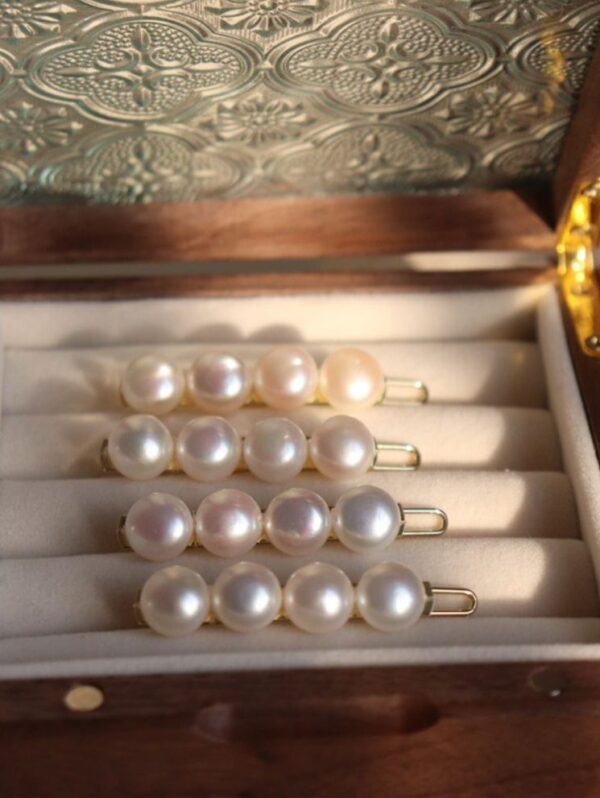 Four Pearl Hair Pin