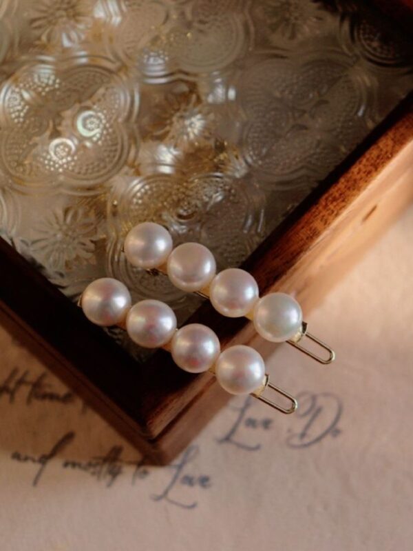 Four Pearl Hair Pin - Image 2
