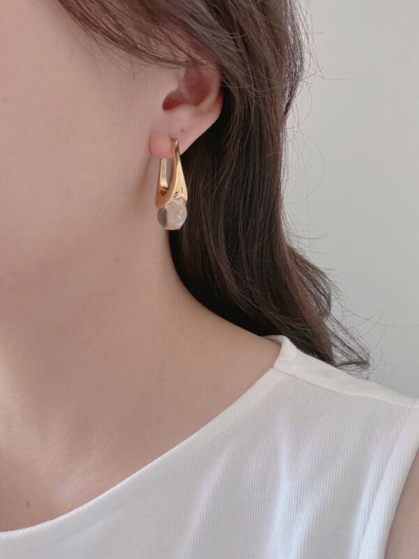 Grape Cool Style Earrings - Image 3