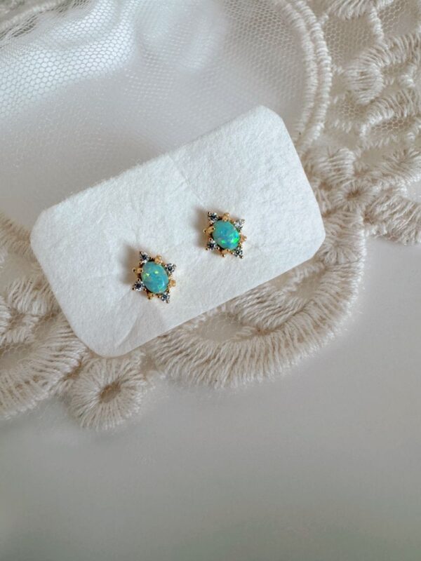 Mica Petite Opal Earrings