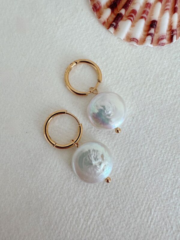 Button Pearl Earrings