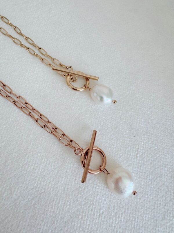 Enchanted Square Chain Necklace - Image 2