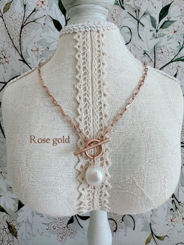 Enchanted Square Chain Necklace - Image 5