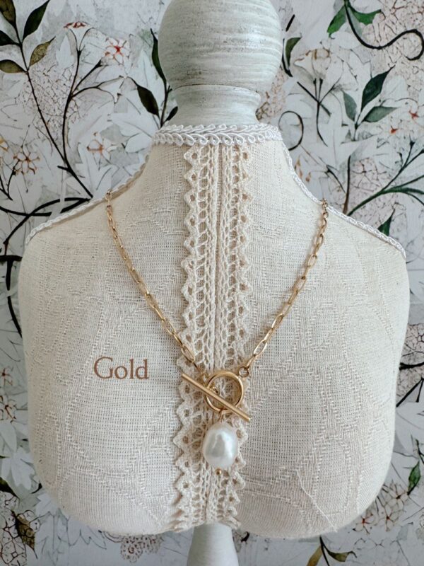 Enchanted Square Chain Necklace - Image 6