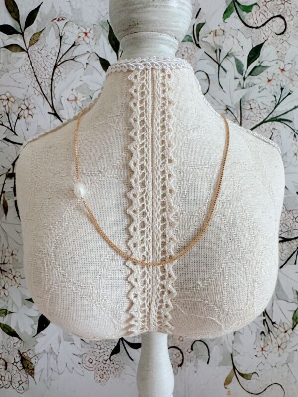 Agnes Minimalist Necklace - Image 5