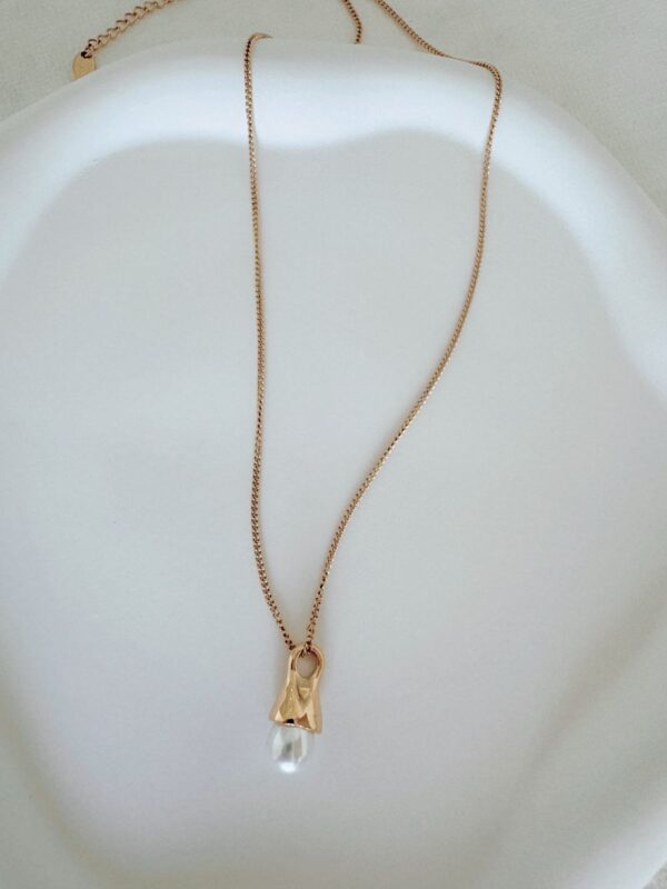 Bianca Water Drop Necklace