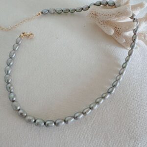 Retro Light Grey Pearl Necklace