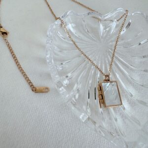 Classic Mother of Pearl Photo Box Necklace