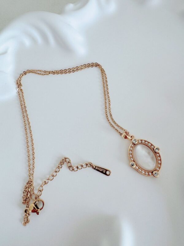 Fair Lady Necklace - Image 3
